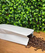 Load image into Gallery viewer, Econic®Snow Coffee 1kg Bag: 100 Bags Econic by EAM